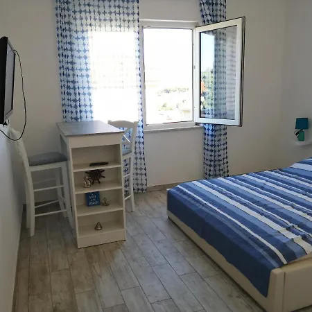 Nevera Appartement Krk Town