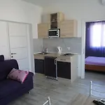 Nevera Apartmán *
