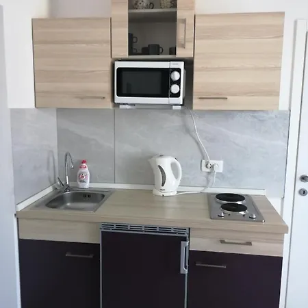 Apartament Nevera *